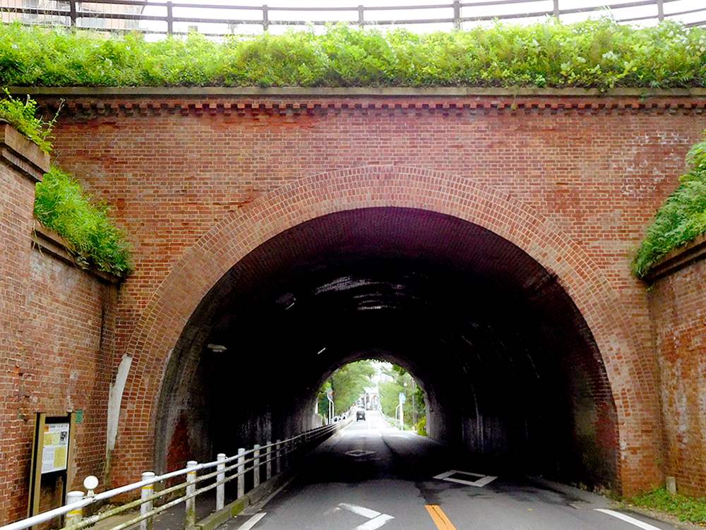 成宗電車トンネル01